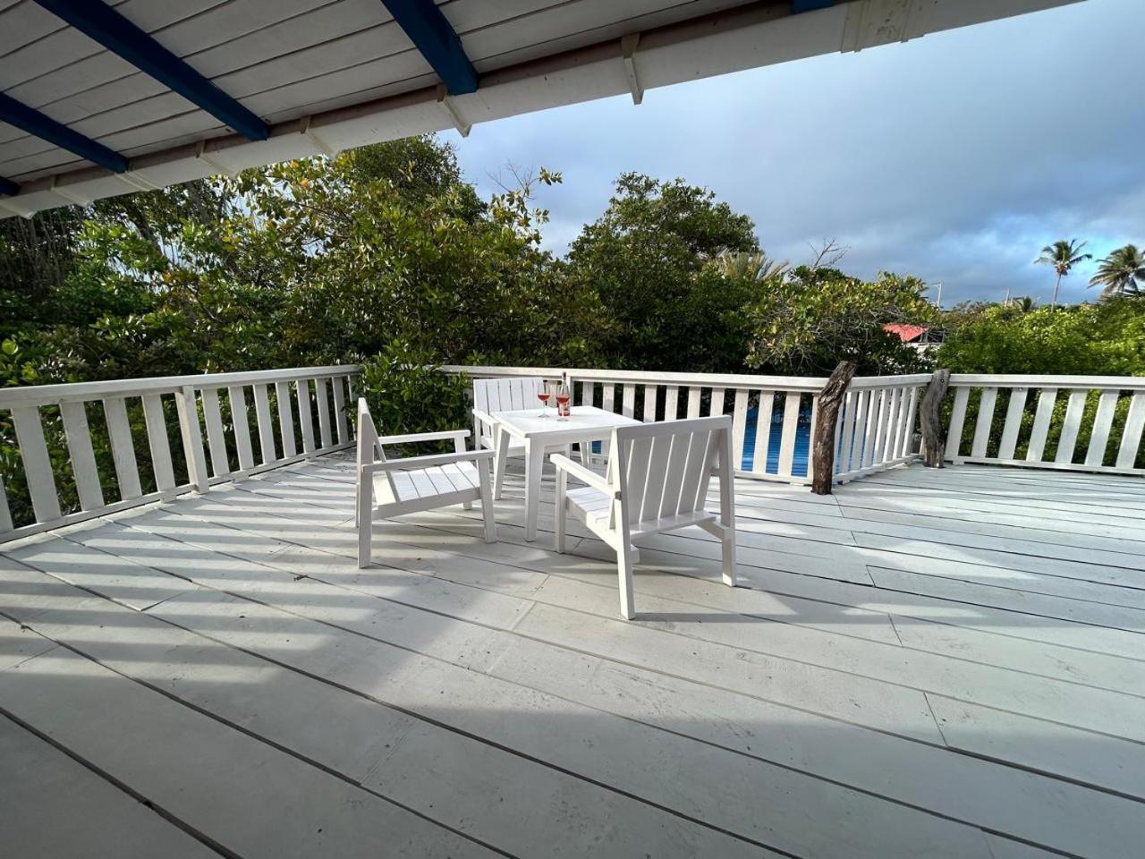 Casa Kubler Bed and Breakfast Puerto Ayora  Exteriör bild